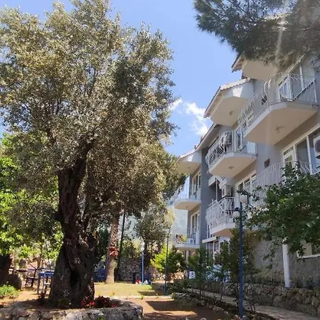 Golden Gate Otel לינה וארוחת בוקר