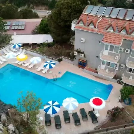 Golden Gate Otel Bed & Breakfast *